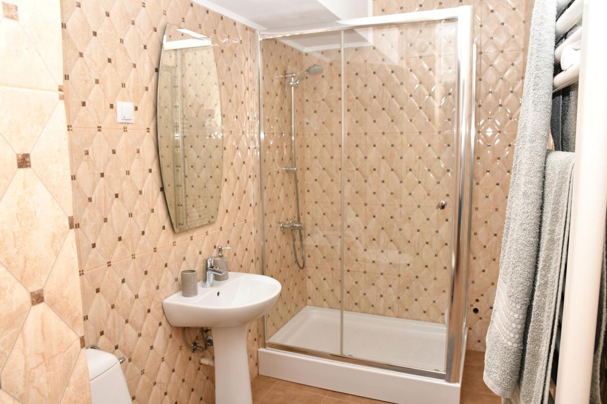 Apartament Luxury - Promenada Mall Craiova Kültér fotó